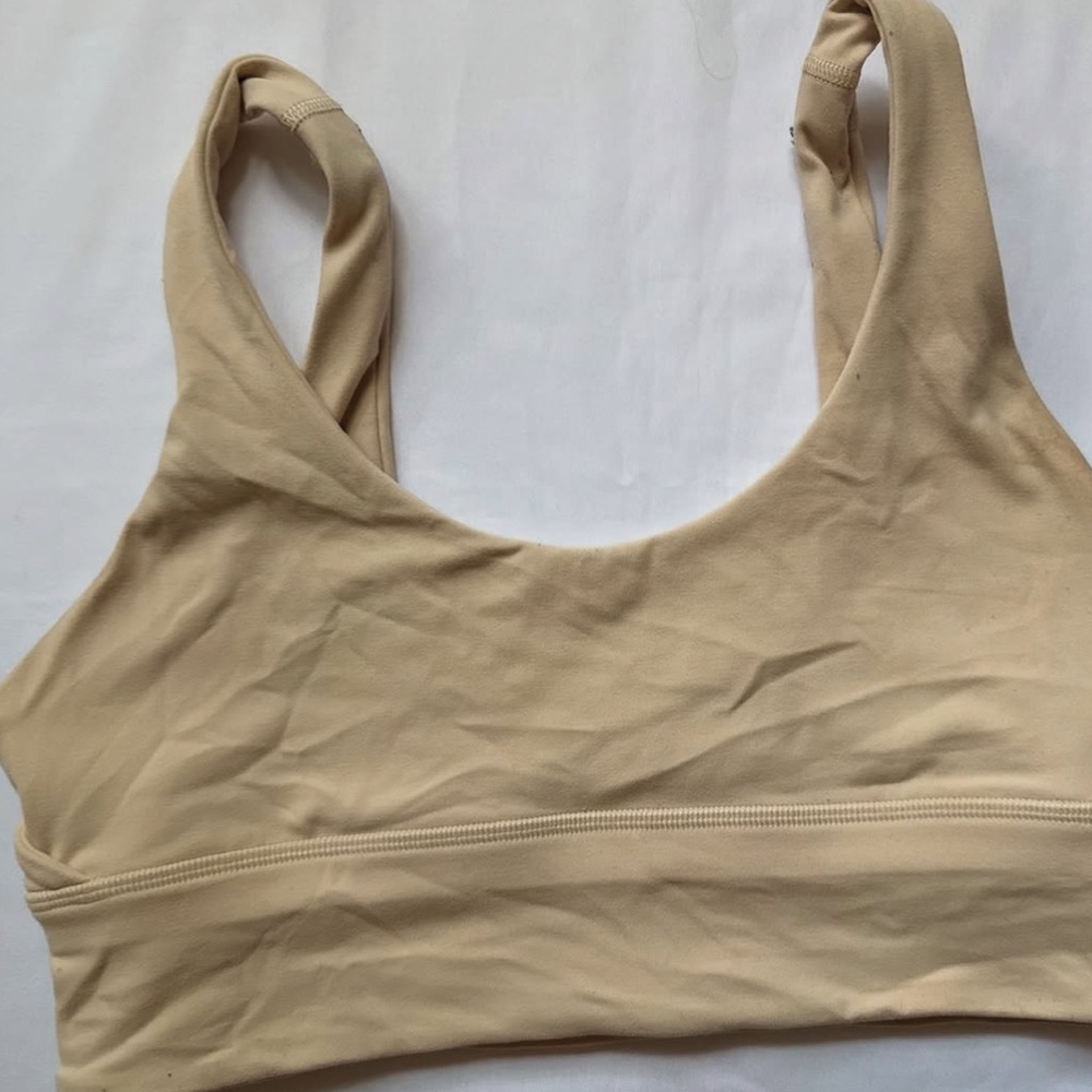 Lululemon Align Reversible Bra in Raw Linen Color - Picture 4 of 7